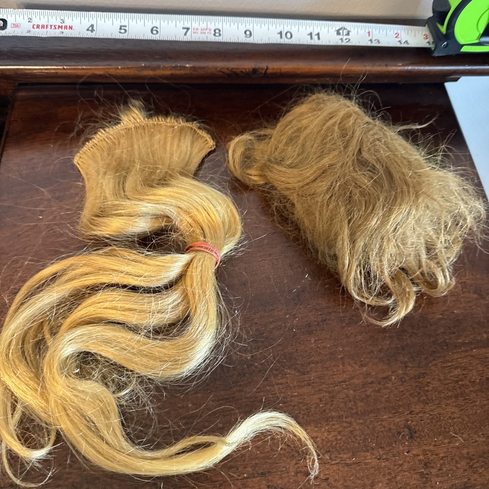 17 Pc. Lot of Various sizes, Color & Brands Doll Wigs Vintage Doll Hair Clips - Picture 14 of 16